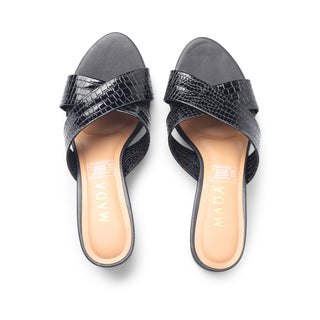 Sandalia CHIP con tiras cruzadas acabado cocodrilo