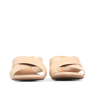 Sandalia CHIP con tiras cruzadas acabado cocodrilo