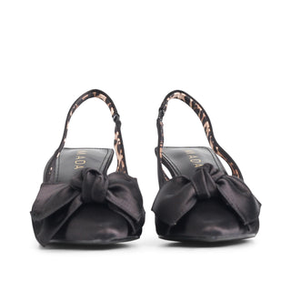 Tacón animal print WILD con detalle de moño en la punta