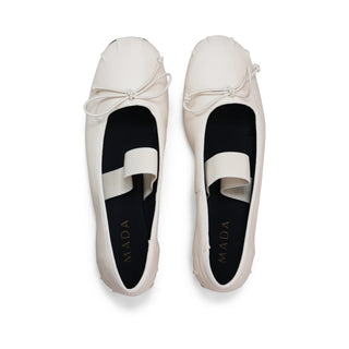 BALERINA BALET CON MOÑO