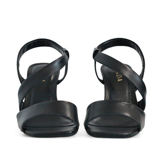 SANDALIA DE PIEL CARIBE CON CINTA SOBRE EL EMPEINE