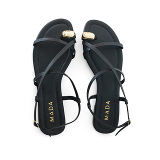 SANDALIA DE PISO COSTELA CON DETALLE DORADO