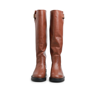 Botas tipo ecuestre FLAIR con detalle de hebilla