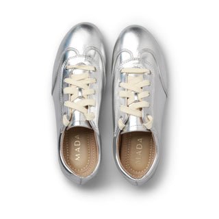 Tenis de efecto metalizado GLITZ con punta redonda