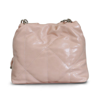 Bolsa crossbody SILENE con acabado tipo capitonado